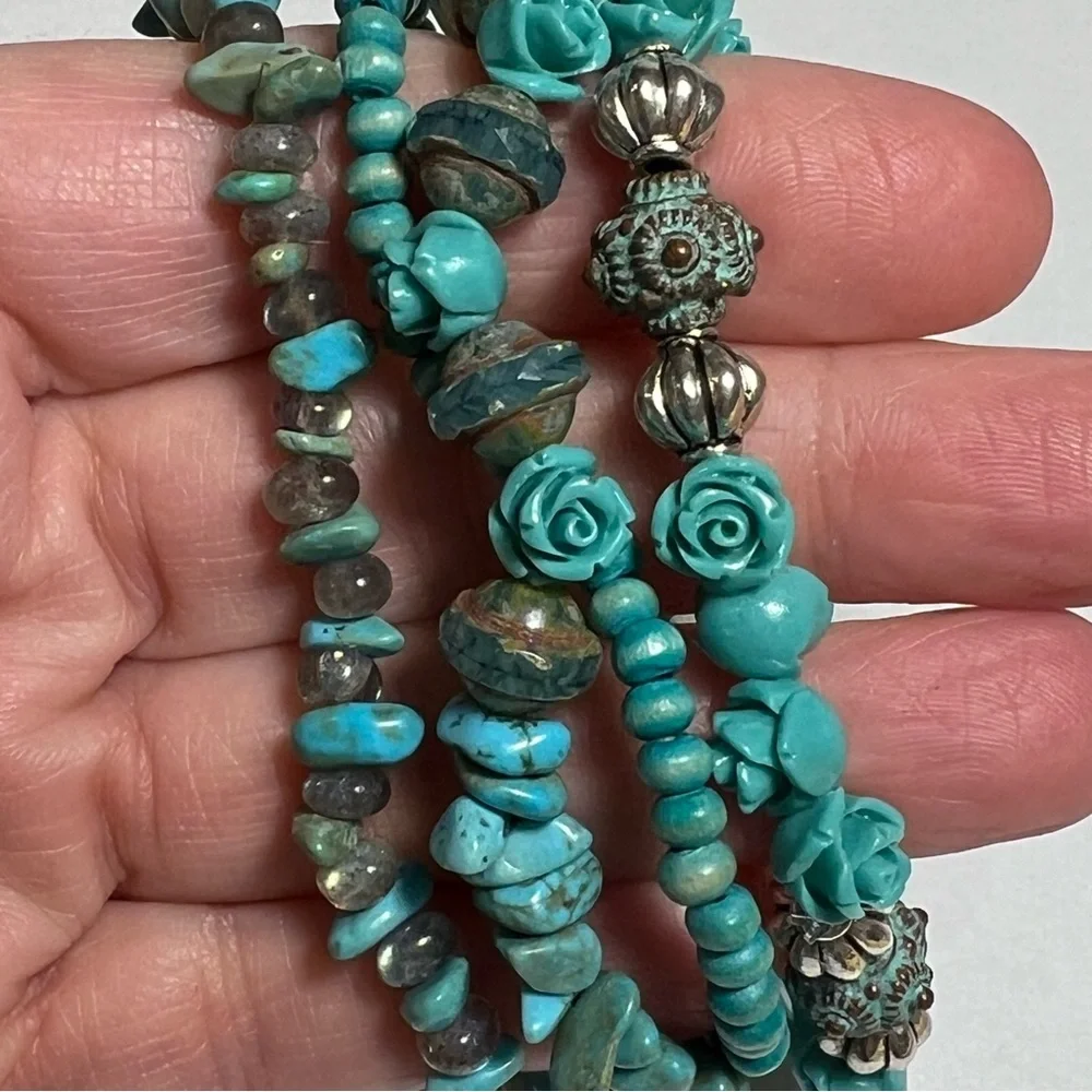 TURQUOISE and LABRADORITE handmade bracelets. Breaded stretchy stackable blue